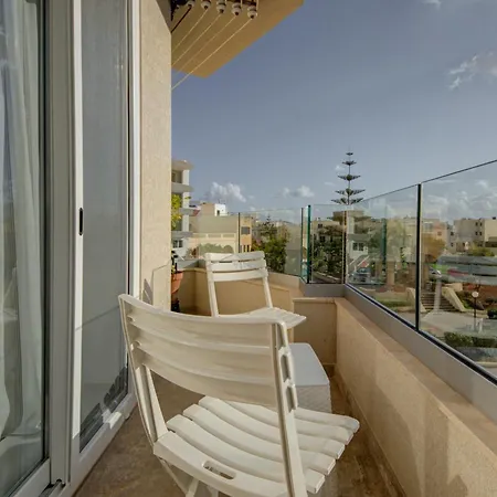Apartman Relax & Unwind In Spacious By Sf Homes