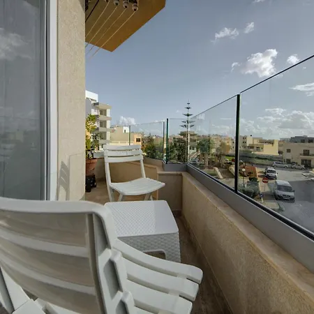 Relax & Unwind In Spacious By Sf Homes Apartmán Siggiewi