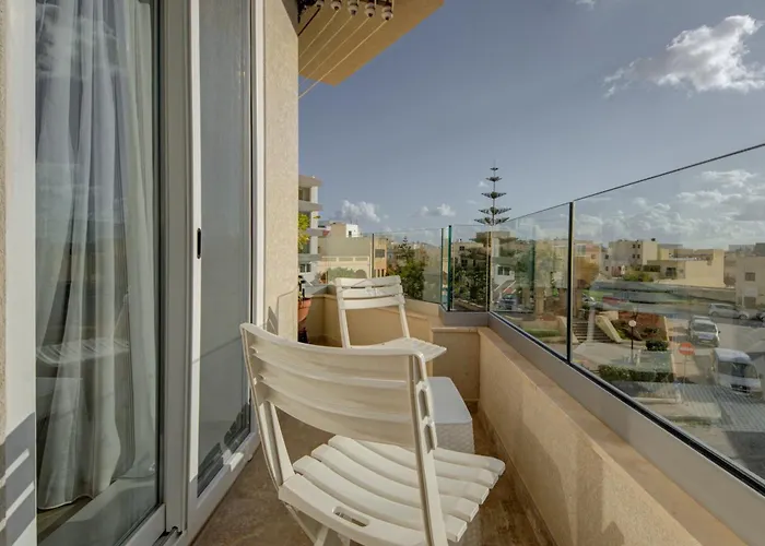 Daire Relax & Unwind In Spacious By Sf Homes