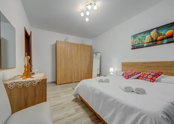 Apartamento Relax & Unwind In Spacious By Sf Homes